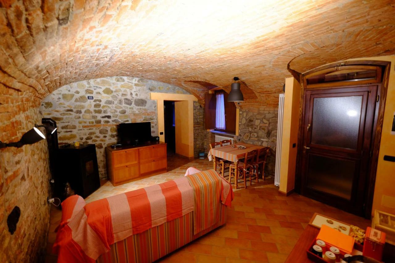 B&B La Corte Suites Salice Terme Dış mekan fotoğraf