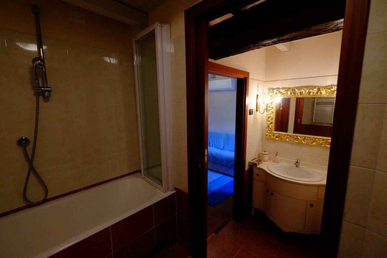 B&B La Corte Suites Salice Terme Dış mekan fotoğraf